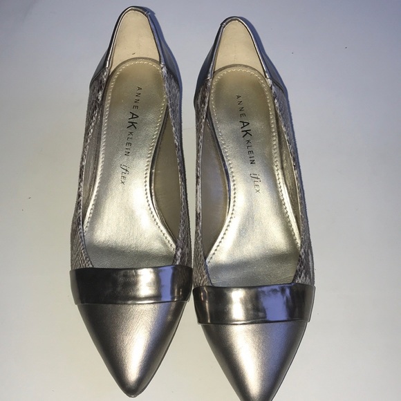 anne klein maureen pump